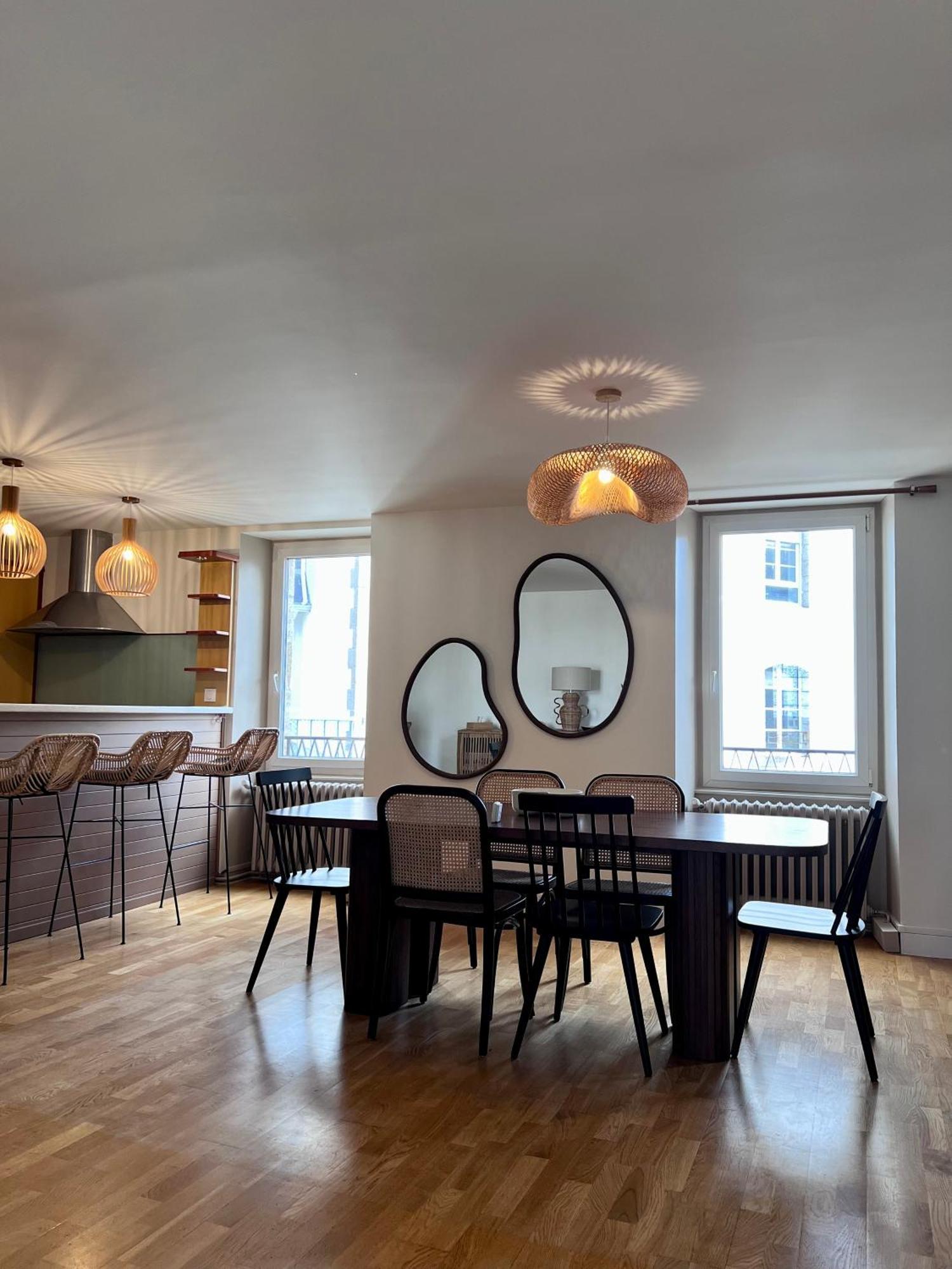 Grand Appartement Ultra Moderne Plein Centre, Plage A Pieds, Avec Parking Concarneau Exterior photo