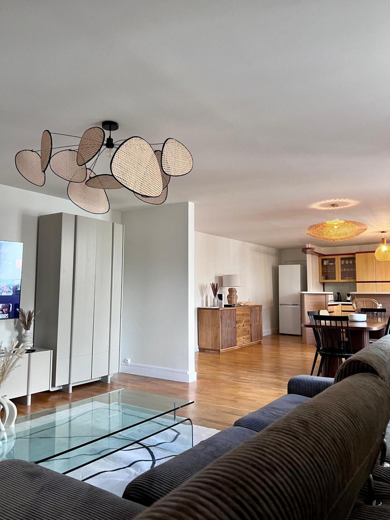 Grand Appartement Ultra Moderne Plein Centre, Plage A Pieds, Avec Parking Concarneau Exterior photo